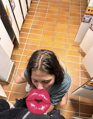 Public blowjobs are the best🔥
