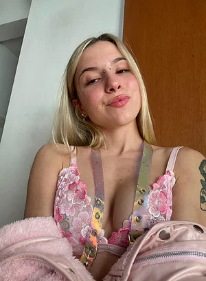 I know i'm pretty sweet but I am more than that 🥰
