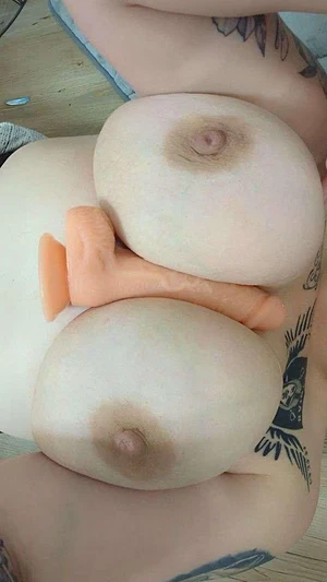 Big milky tits!!!