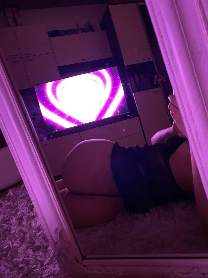 Don’t you wanna see more? https://onlyfans.com/briellexd03