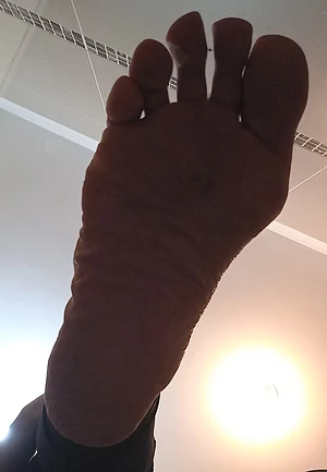 Help me grow on my blue page 👣