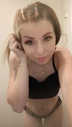 Cum play 😘