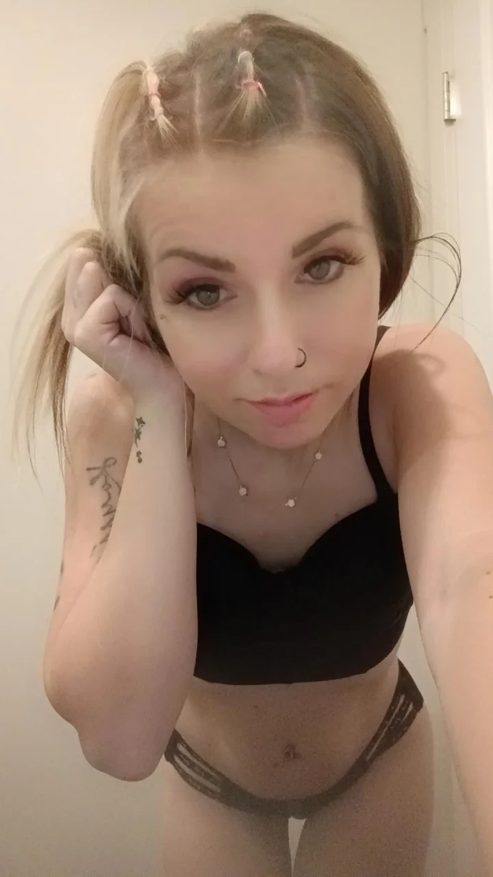 Cum play 😘