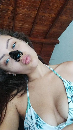 Me ayudan con la mascarilla facial