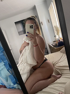 Are you bored? Let me help you🤭