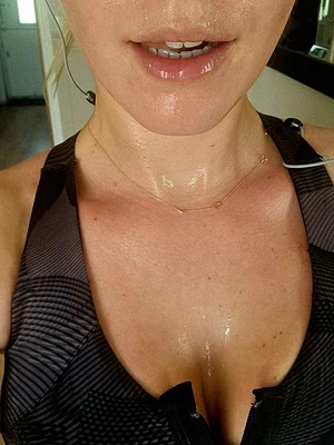 Come workout on me, I mean with me 💦