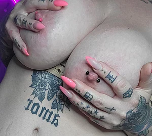 Tattooblondiexo's pic #2