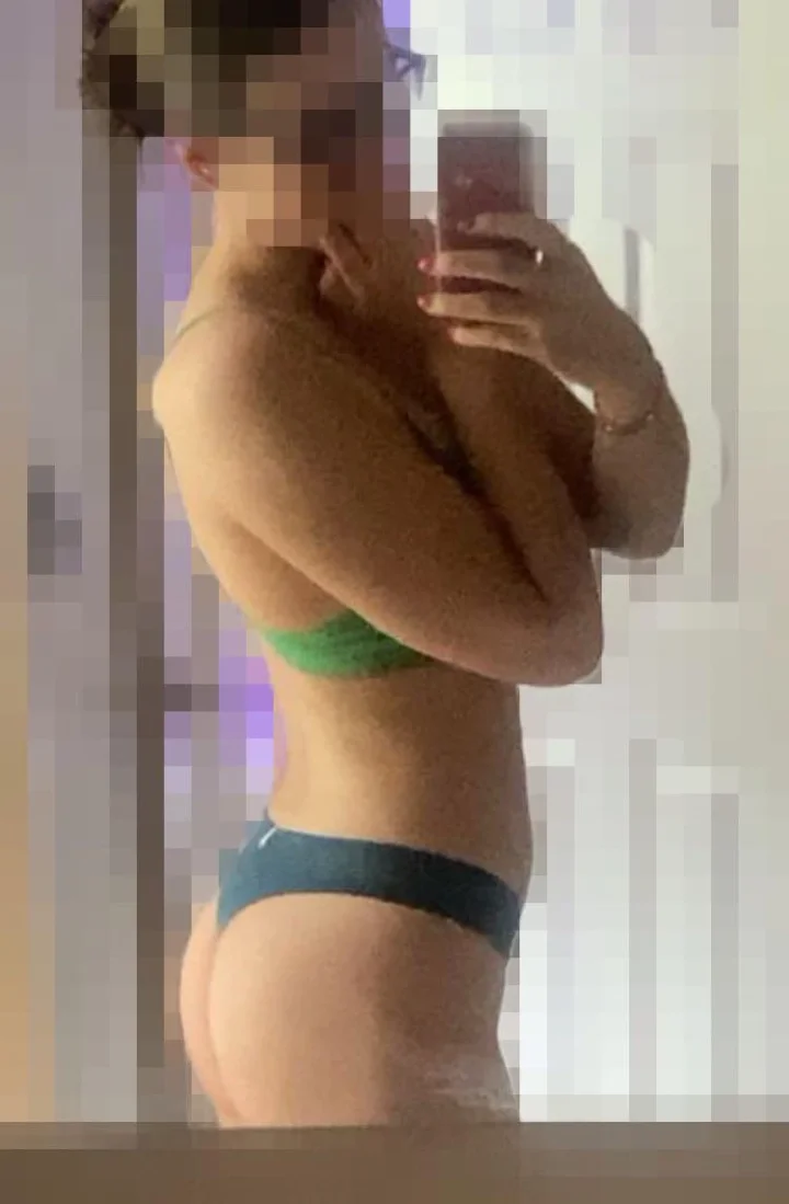 Would you fuck me infront of my mirror ?