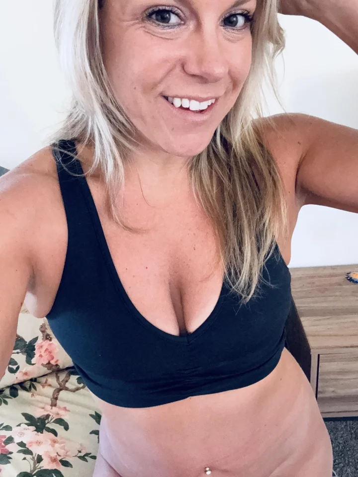Groin picture of Janelle