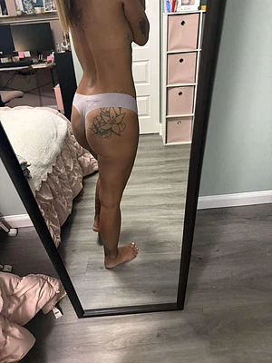 Who loves ass tats