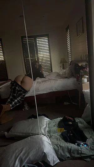 my pussy awaits you