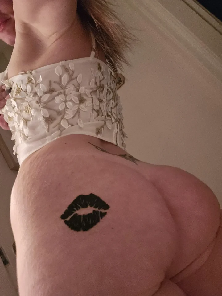 Lingerie picture of Letmegettit ✨️