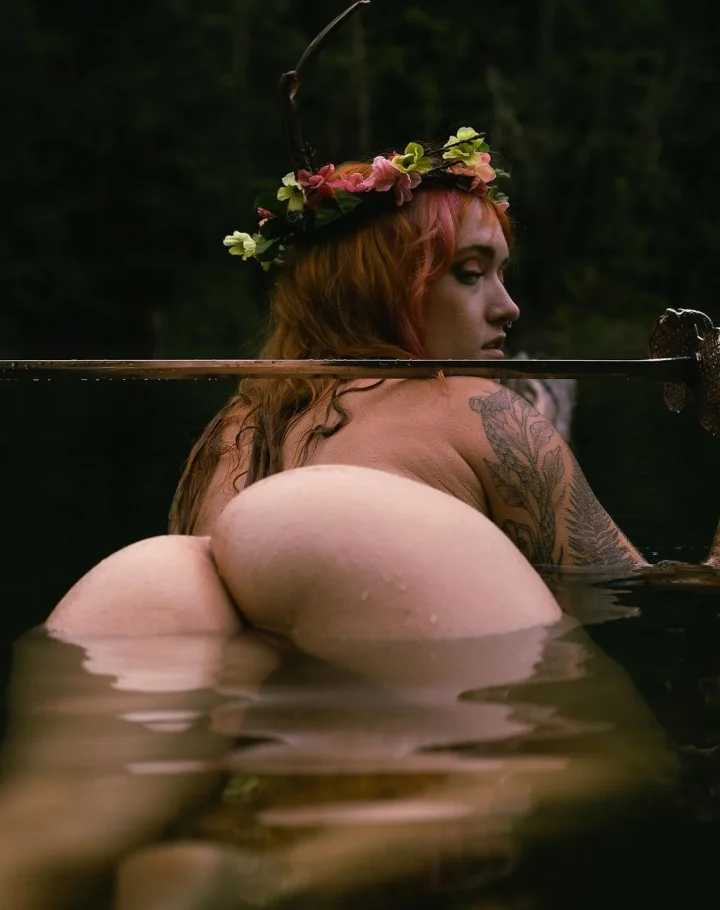 Foto von Ivy Divine #3