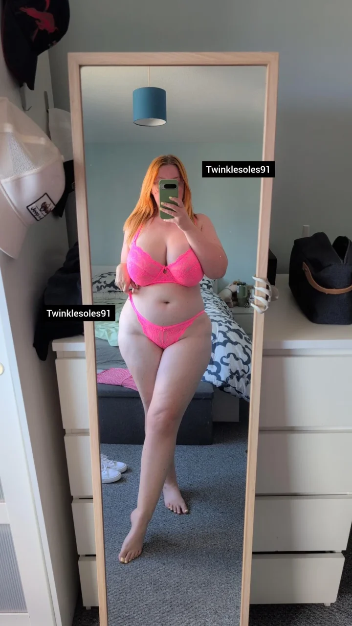 Pink to make you wank (33)