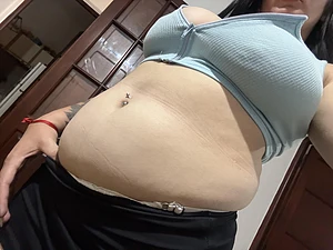 Oh my God, I've already eaten too much! It shows!