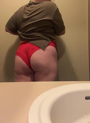 Booty pics at work today