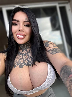 IM ONLINE FOR YOUR NOW!!