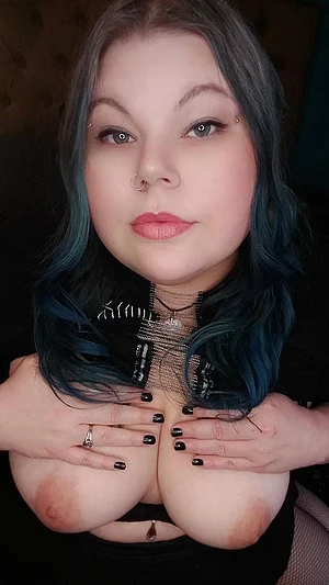 Cum and spoil mee 🤭