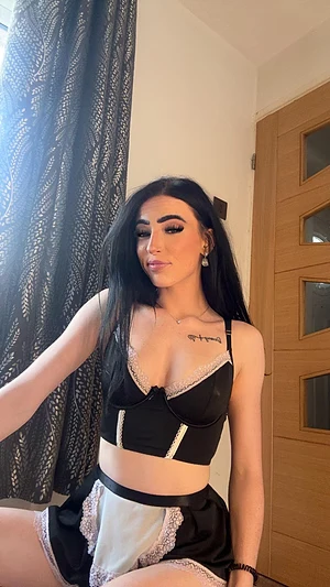 Did someone say slutty maid ? 😉