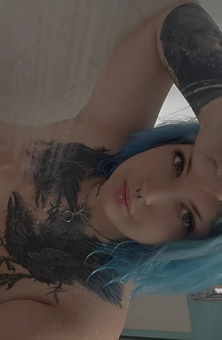 I love being dripping wet 😉💦