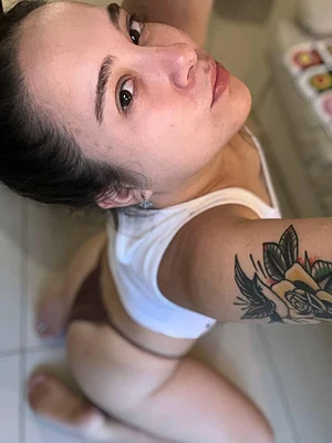 This capricious girl wants to be pleased