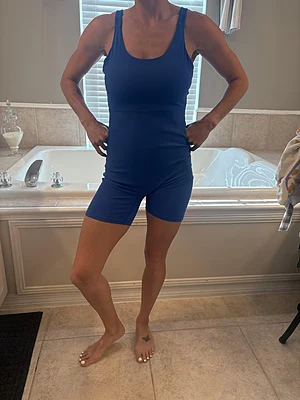 My new spandex body suit!