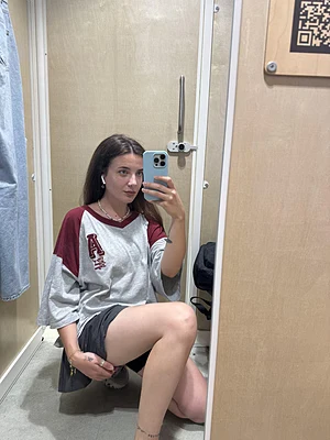 Alice✨'s pic #2