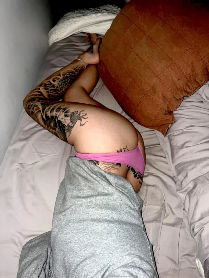 Lazy Sundays who wants to play 💕💋