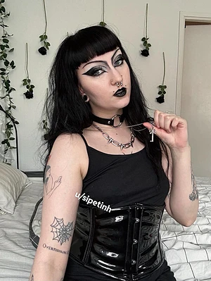 Good boys are locked up for mommy