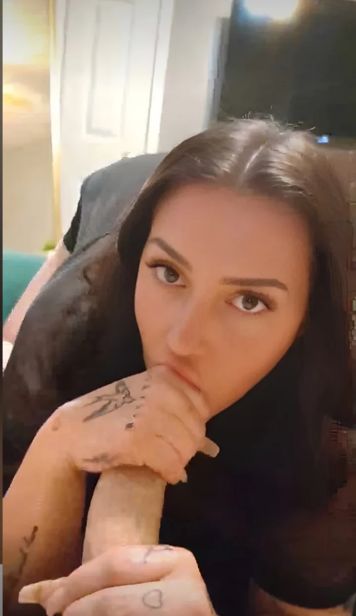 Watch me choke and drool on this 9" cock
