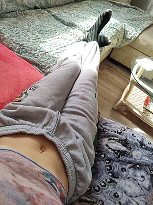 Wearing your pants while you're at work ✨🤗