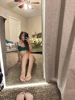 do u like my feet?