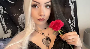 lemme suck you dry 🤤🤤