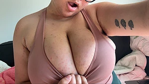 titties feeling extra big today
