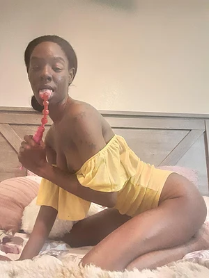 Blakk Bunnii's pic #3