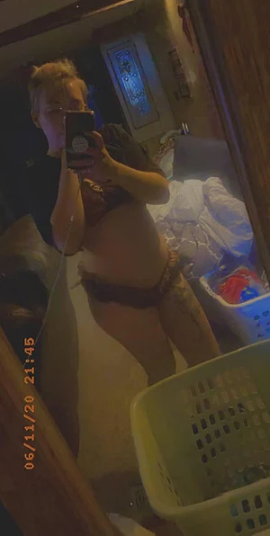 Mommy's been a baddddd girl!