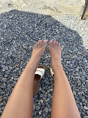 today at the beach... my skin is gorgeous
