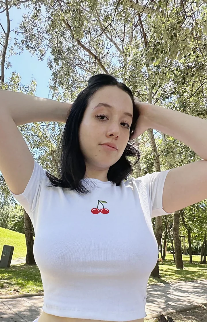my nips wanna say hiya