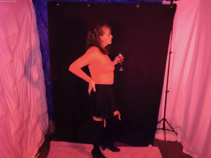 Visit me for some wine and undress