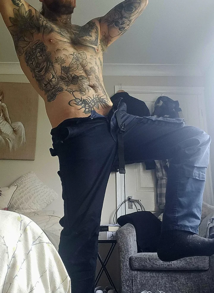 Are you coming to play with daddy after work?? 30%off my VIP page only, $3,49, custom content, kink friendly, used underwear 