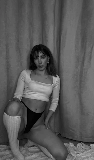 Hi there ...let s play xoxox