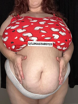 Does my beautiful plump curves make you hard?