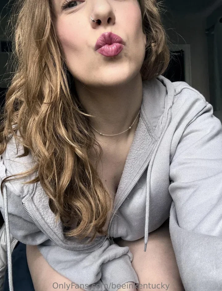 Who wants to have some fun this weekend?? 😏💙💋