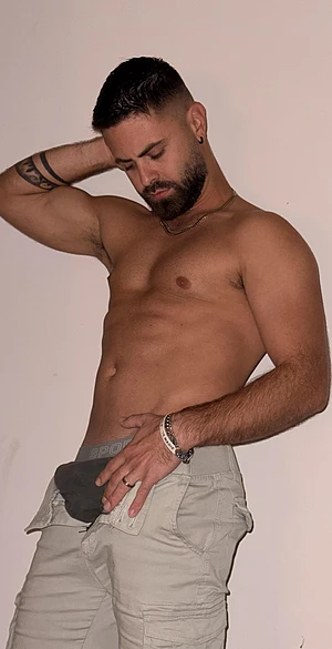 Can you help me with this? 🔥🥵