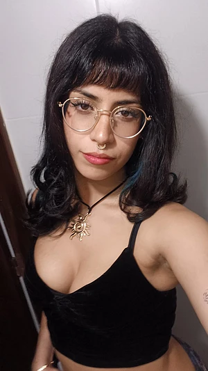 your favorite 19 y/o kinky brat