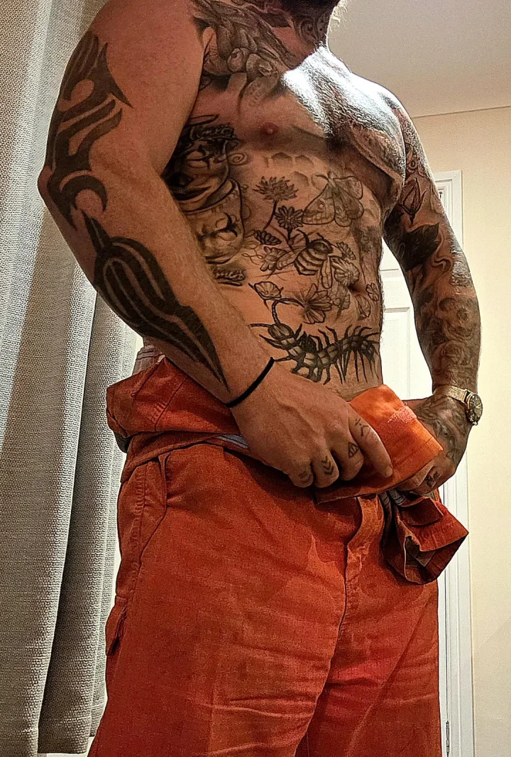 Are you coming to play with daddy after work ? 35%off my VIP page only $3,24, custom content ,kink friendly, used underwear