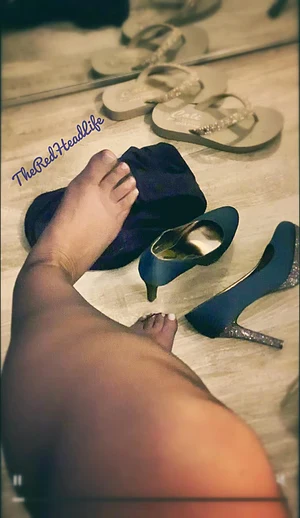 More feet over on my OF…