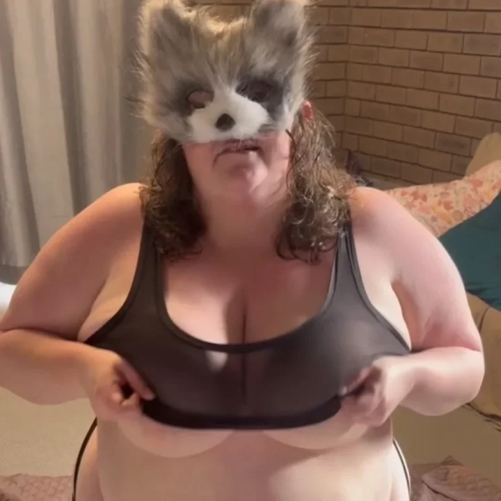 When all you want to do is a titty drop vid 😜