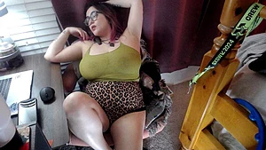 It takes a lotta hard work to hold these up all day 🫦 😏