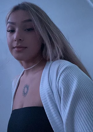 I can be your queen or your slave